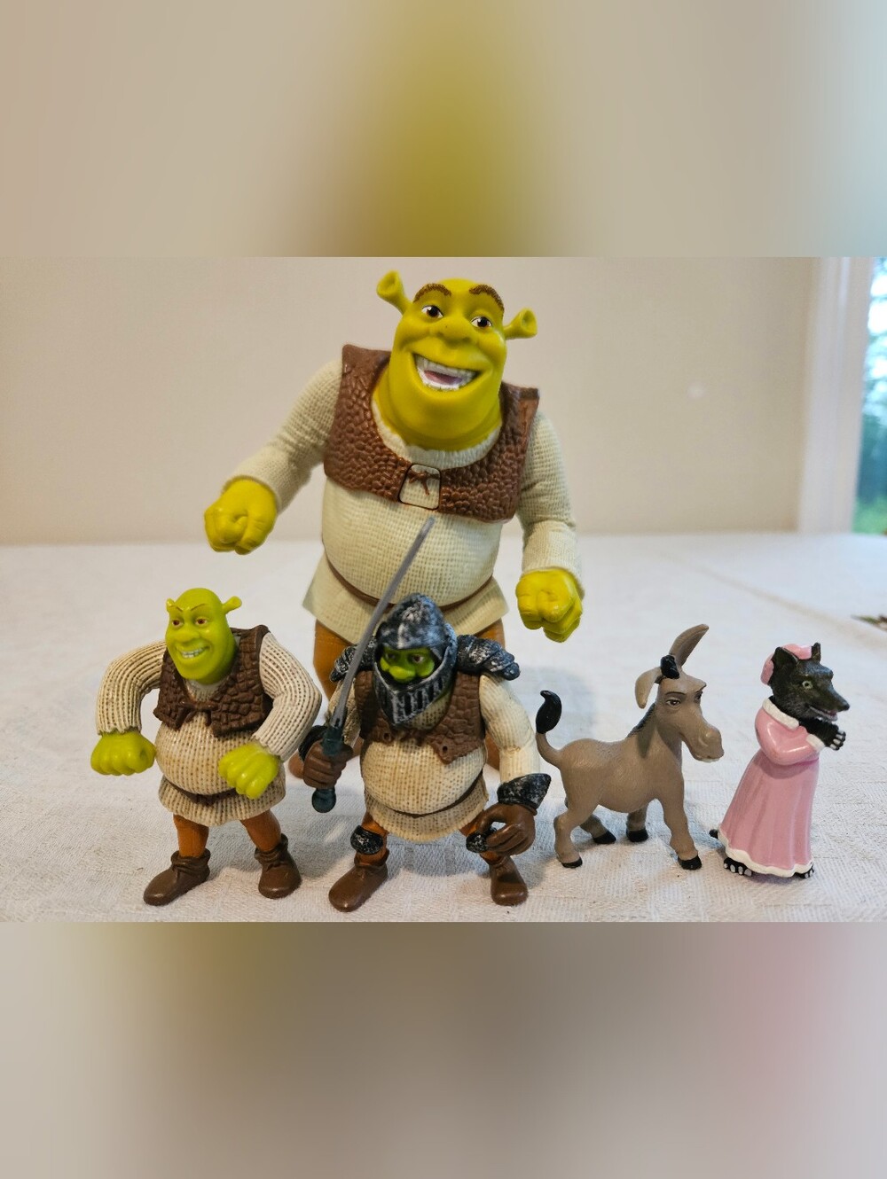 Shrek Figure Lot Including Donkey Armour Skrek Big Bad Wolf Read